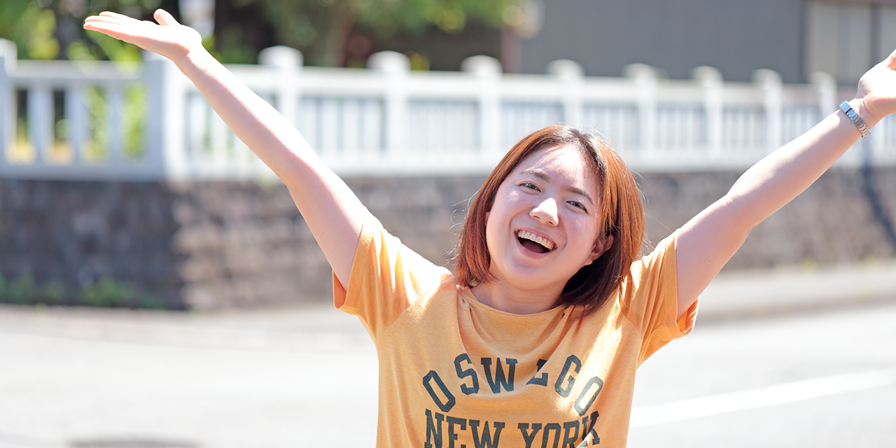 元気いっぱいのスタッフを紹介します